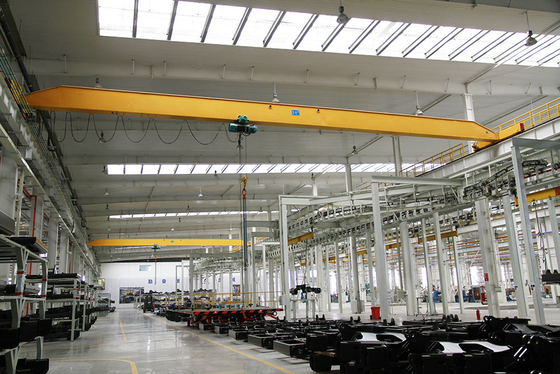 OEM 5 টন একক গিয়ার ওভারহেড ক্রেন 13-31.5M স্প্যান ওভারহেড লিফ্ট