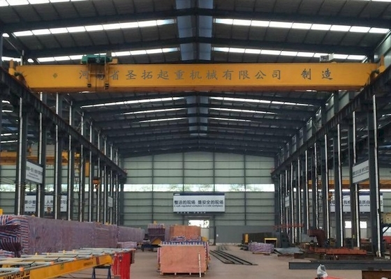 CE ISO A5 39m স্প্যান ওভারহেড ট্রাভেলিং ব্রিজ ক্রেন মেটেরিয়াল ইয়ার্ডের জন্য